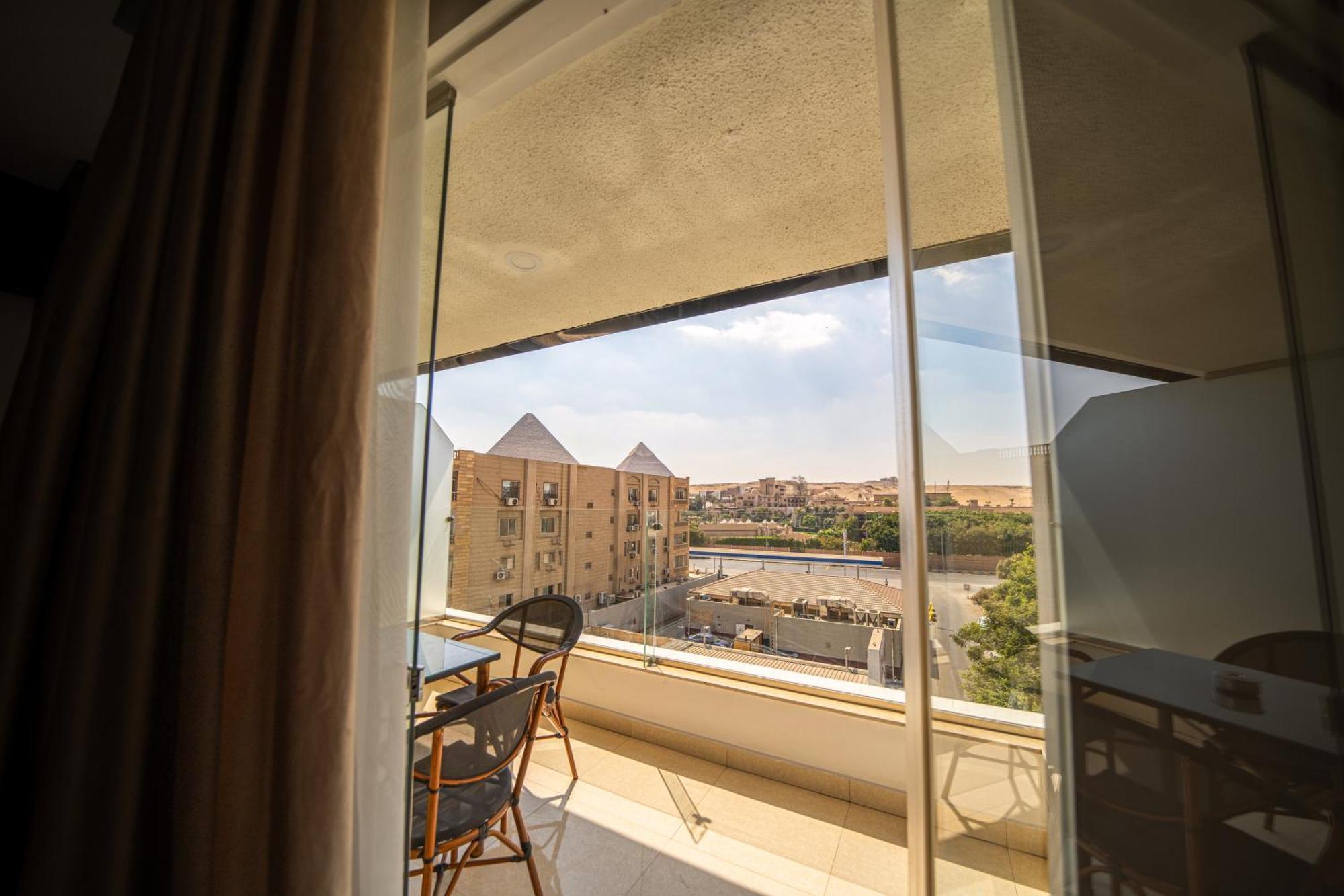 King Pyramids View Hotel Kafret el-Gabal المظهر الخارجي الصورة