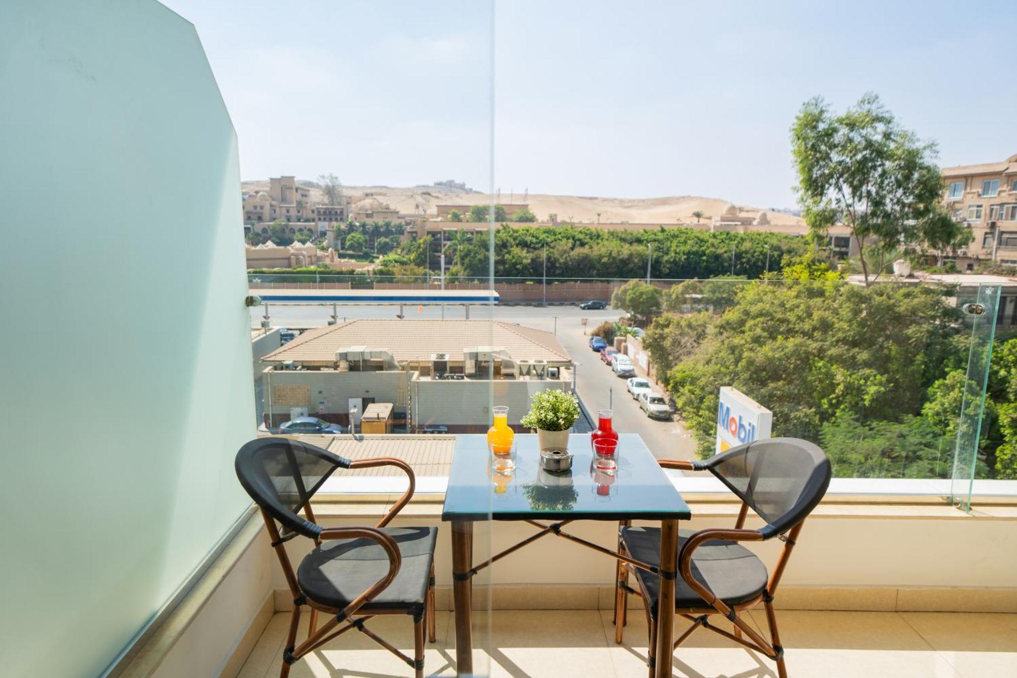 King Pyramids View Hotel Kafret el-Gabal المظهر الخارجي الصورة