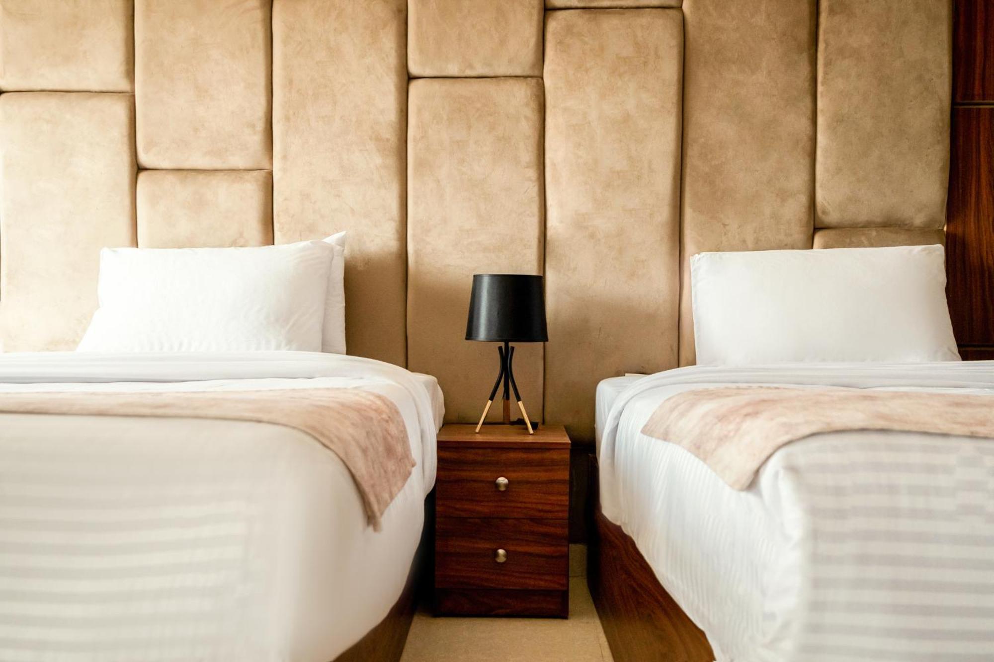King Pyramids View Hotel Kafret el-Gabal المظهر الخارجي الصورة
